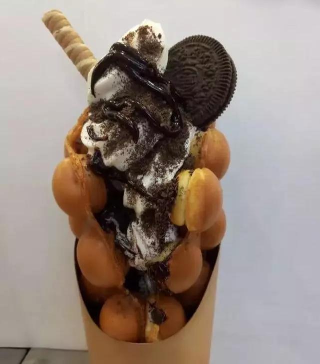 大热的天儿，来只鸡蛋仔冰淇淋吧