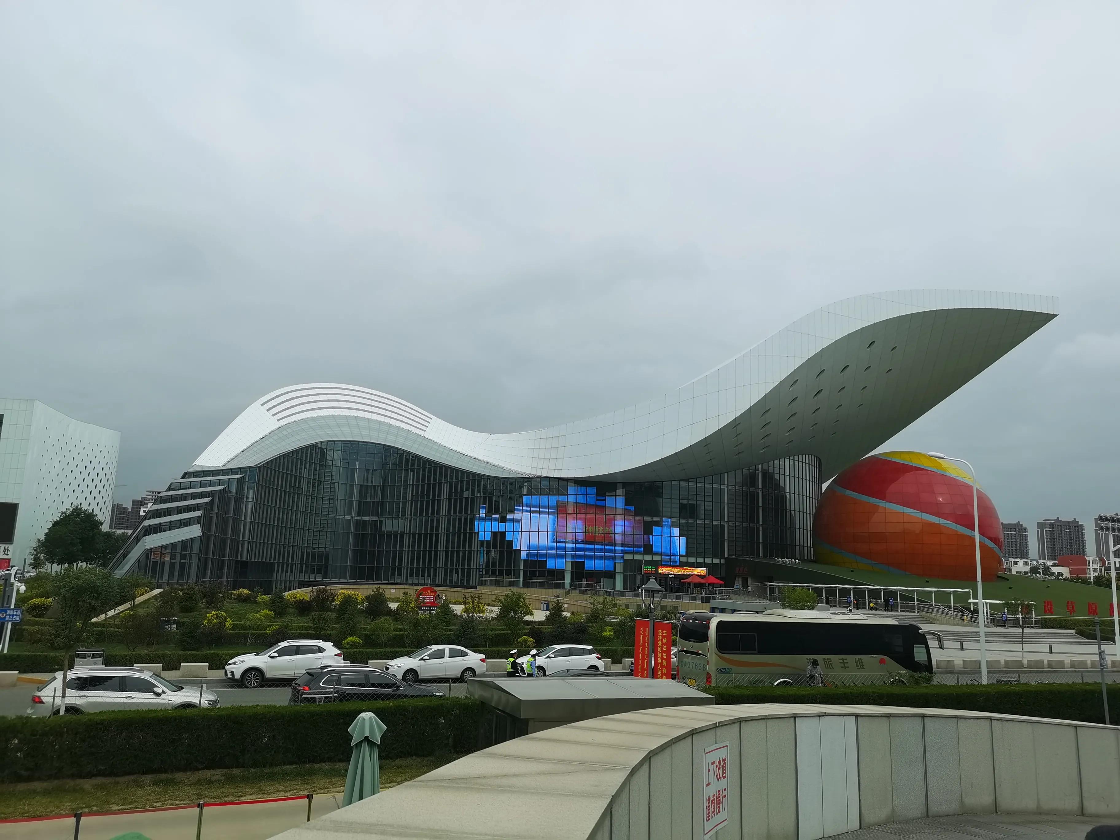 我眼中的巴彦淖尔市,我眼中的呼和浩特作文