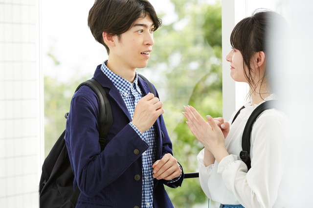 怎么才能和女生聊起来,如何和女生聊下去