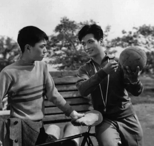 老电影小足球队员在线观看,60年代老电影小足球队员完整版