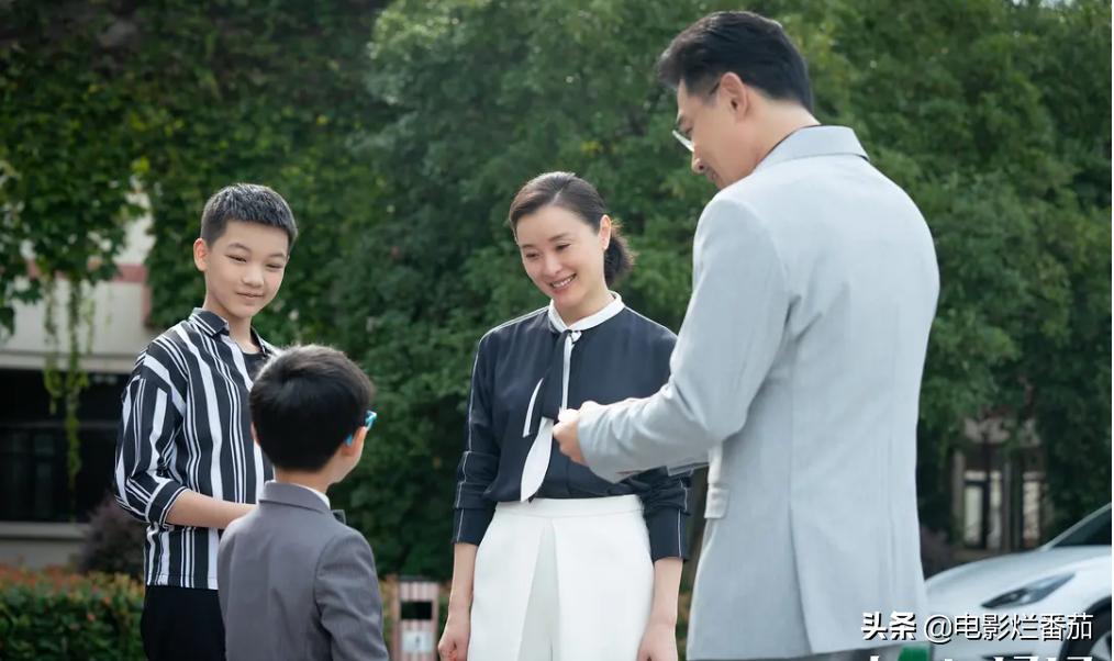 靳东霸总帅气出场,靳东霸总片段