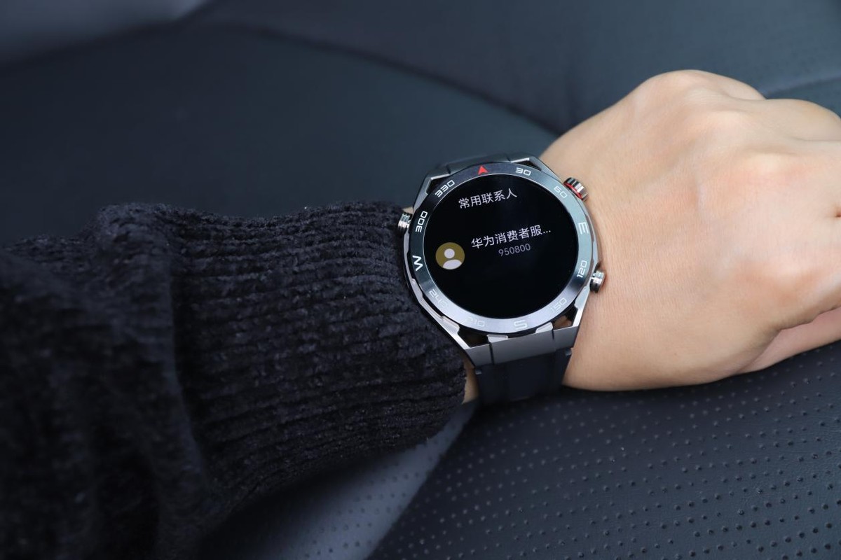 华为watchultimate对比watch4,华为表王watchultimate