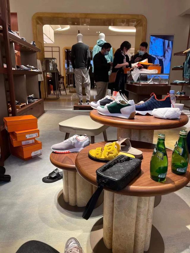 郑州首家爱马仕,郑州爱马仕全国第几家店