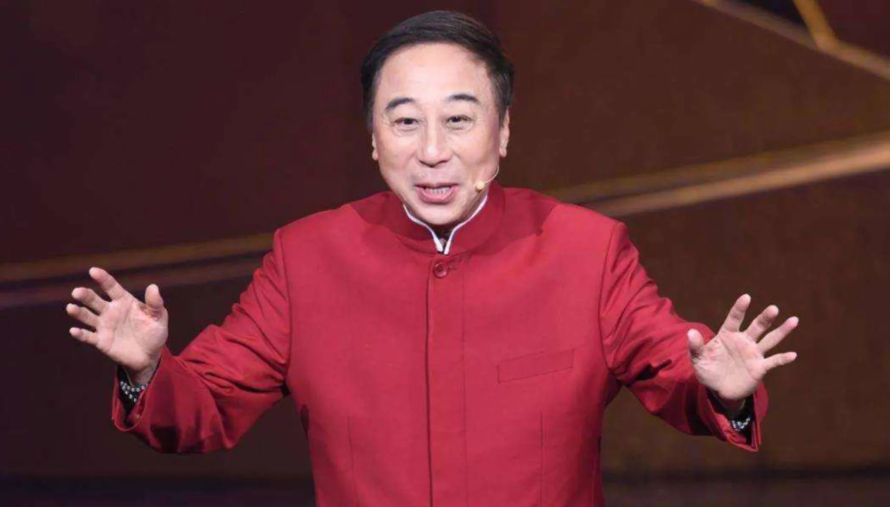 巩汉林冯巩评国足完整版,巩汉林冯巩调侃足球完整版