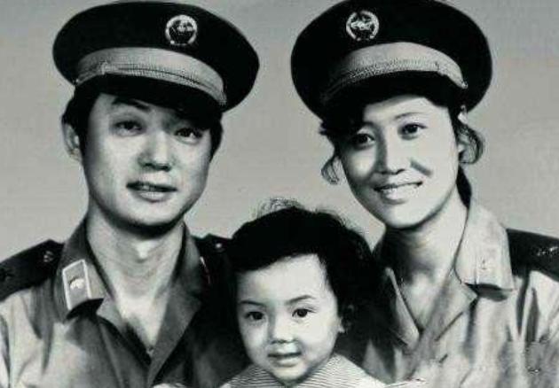 王丽云自曝15年前照片,王丽云年轻时照片曝光