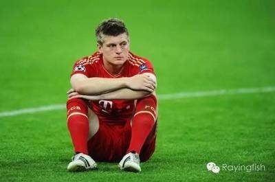 托尼克罗斯德国指挥官,托尼克罗斯德布劳内