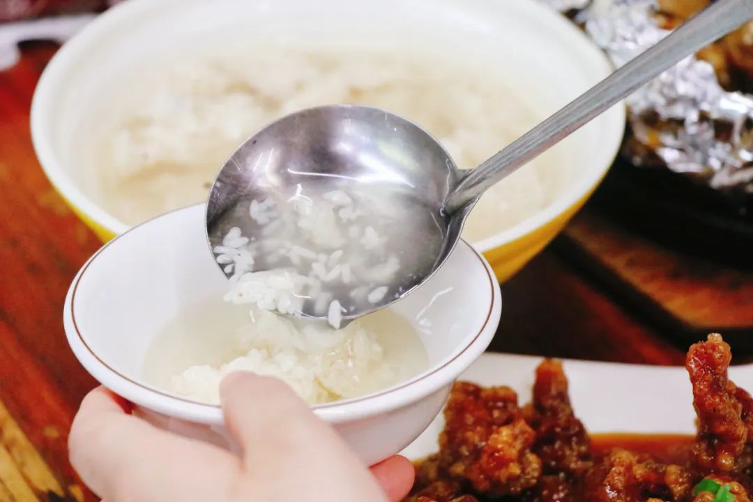 两天一夜嗨吃15顿，这座小城真把人香迷糊了