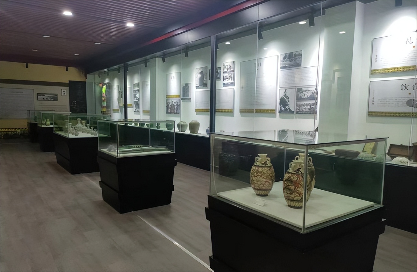 不懂昆明风情？跟我走，一起打开“诗画官渡”地图~