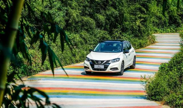 日产骐达智行版试驾视频,全新日产骐达试驾视频