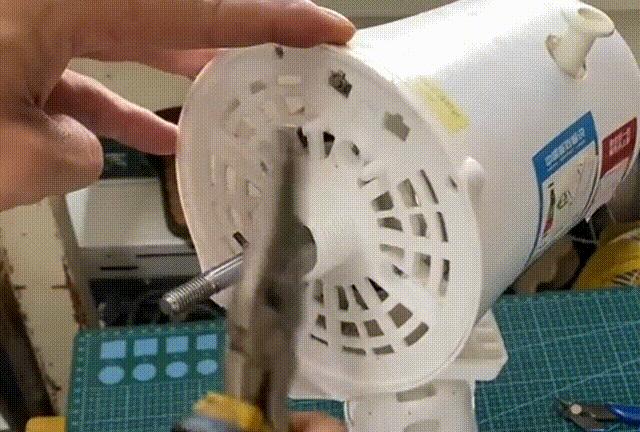 美的电风扇转速慢是什么原因,电风扇用几年了转速慢咋回事