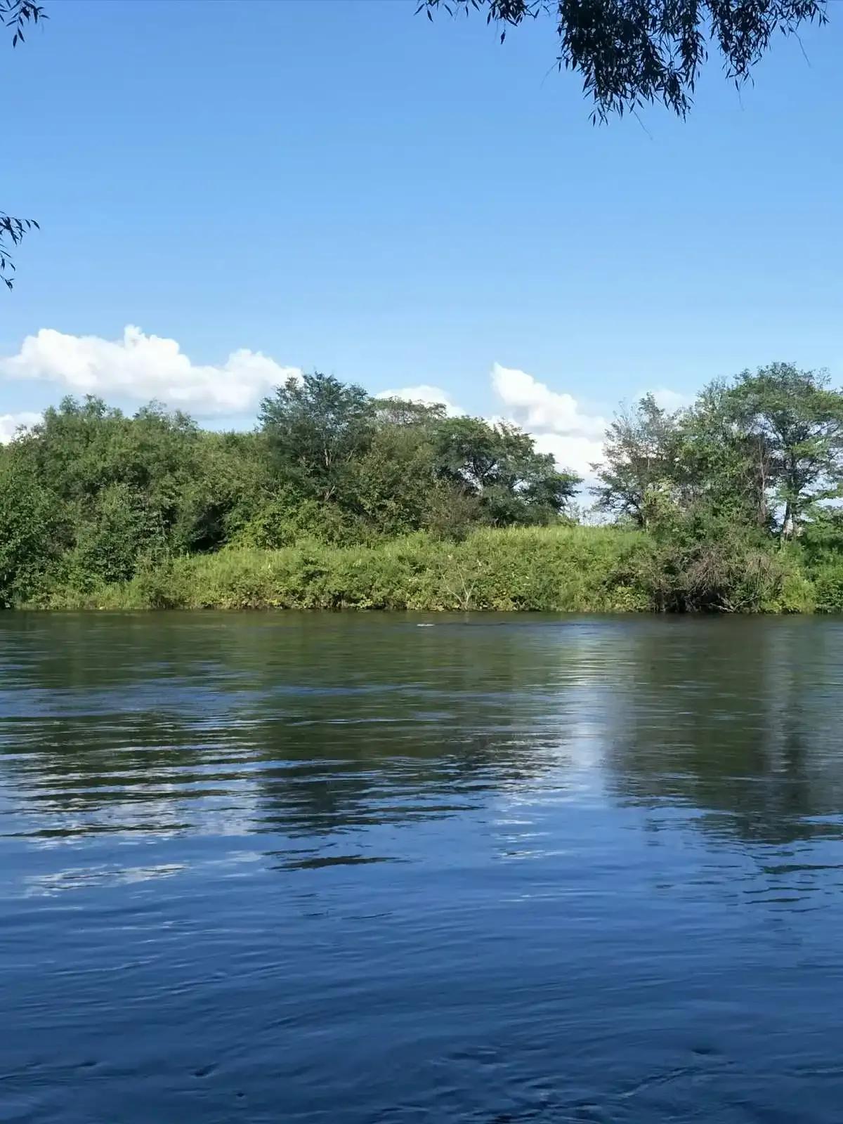 如果有人溺水如何正确自救,如果你遇到溺水正确的自救方法