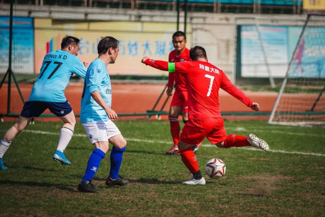 “蓝”骋绿茵“足”够精彩｜南京消防2023年“火焰蓝杯”五人制足球赛圆满落幕