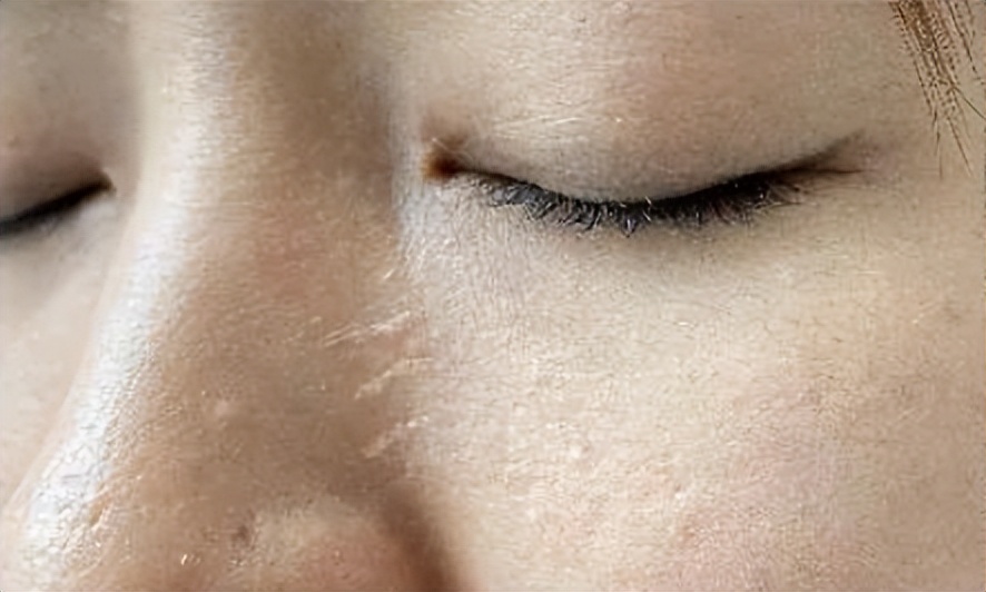 不用羡慕明星的素颜肌,明星服帖的妆容都怎么做的