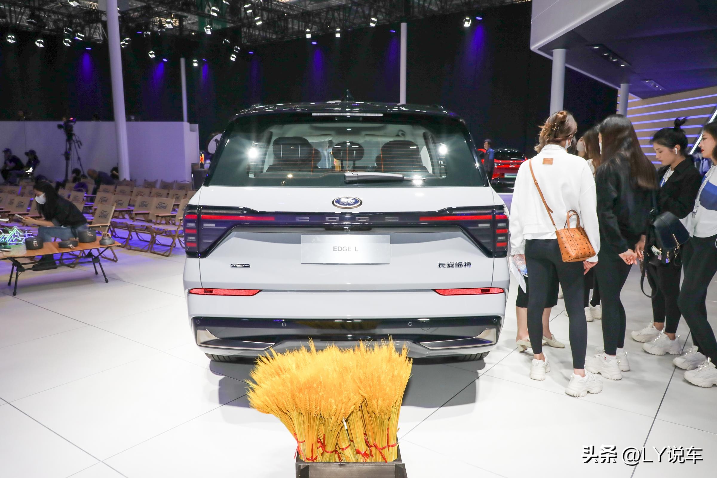 7座SUV新选择，车长5米，配2.0T+四驱，油耗6.31L真省油