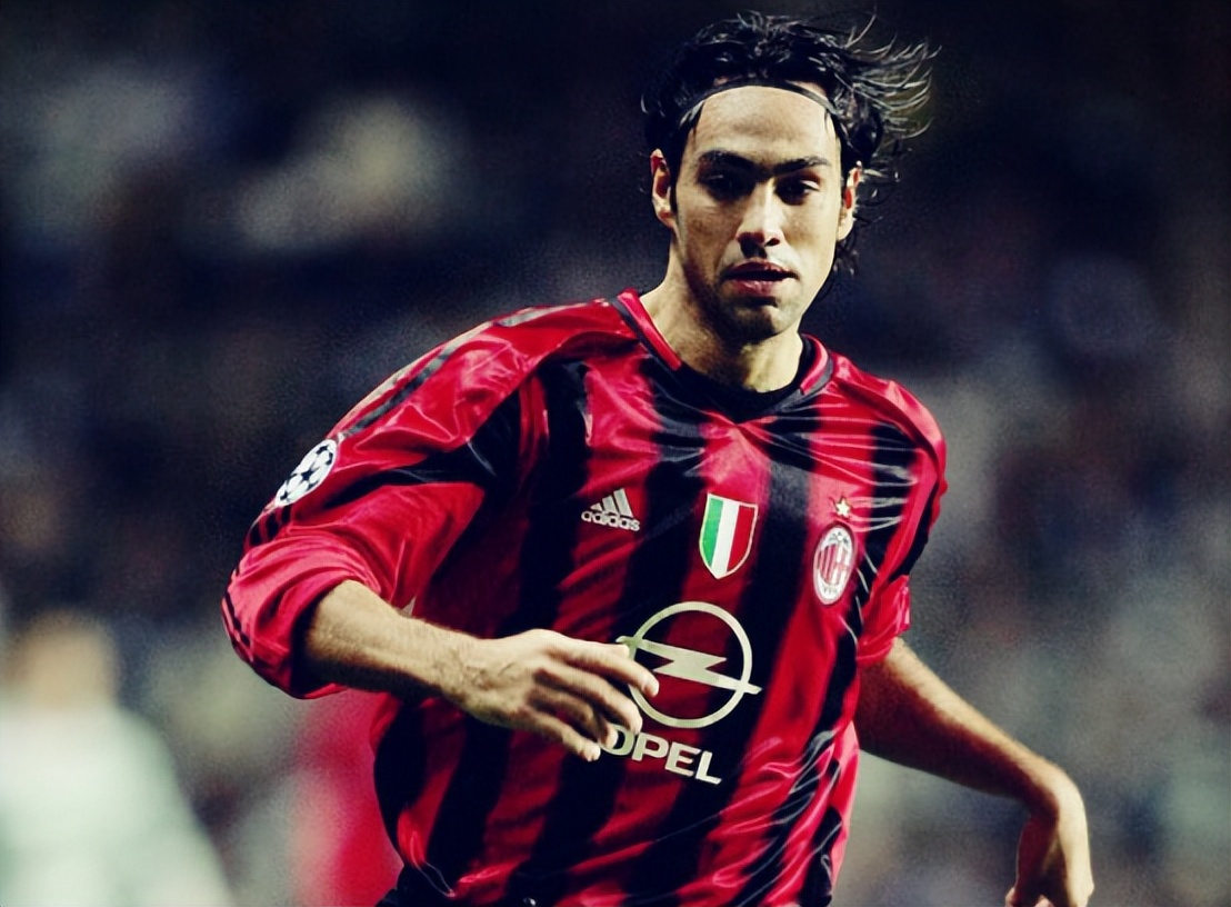 足坛十大帅哥卡卡,世界足坛50大球星排名