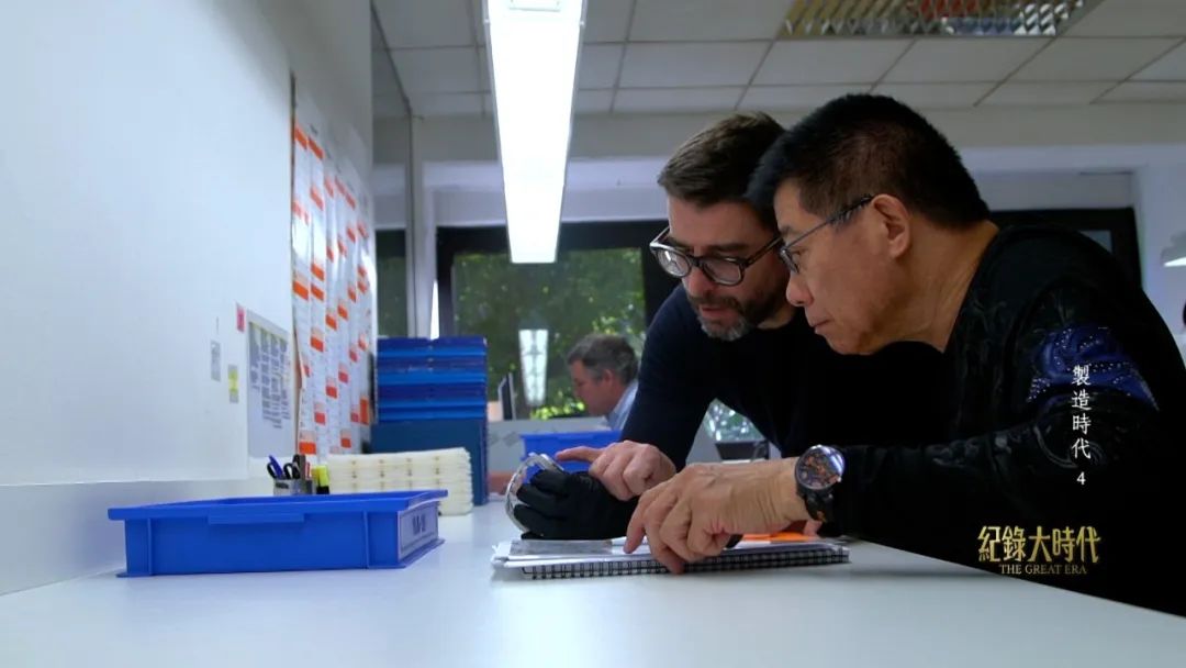 突围领导戴的手表,突围里面的手表