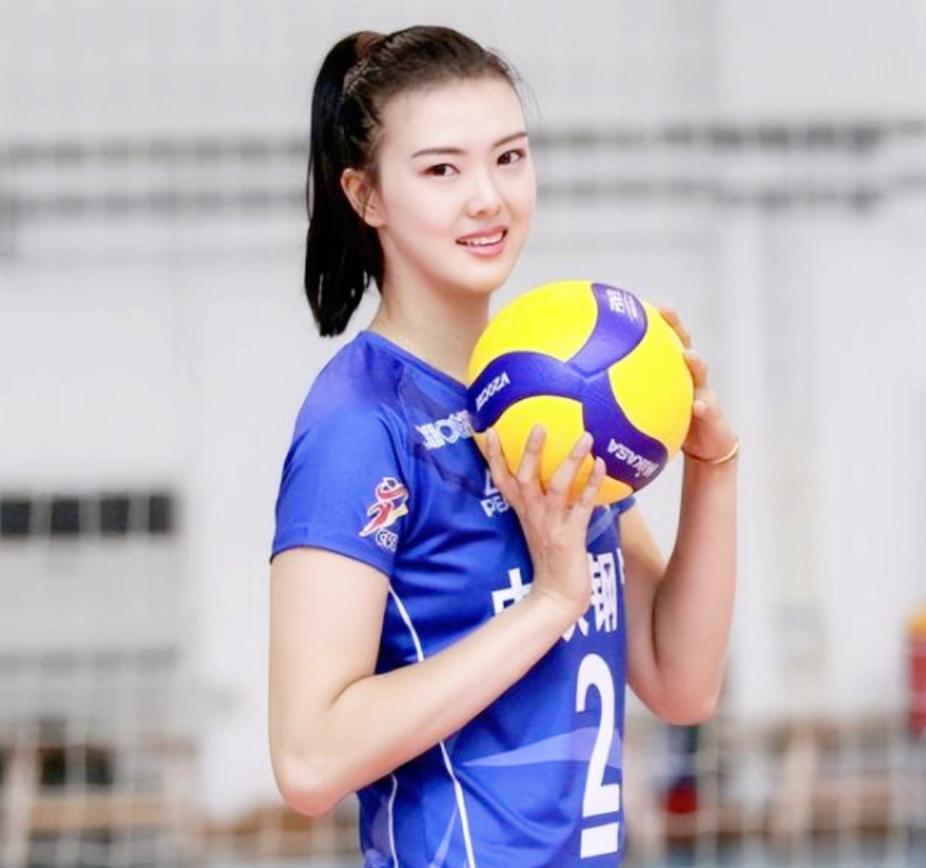 女排张常宁宣布婚期,女排张常宁婚姻近况