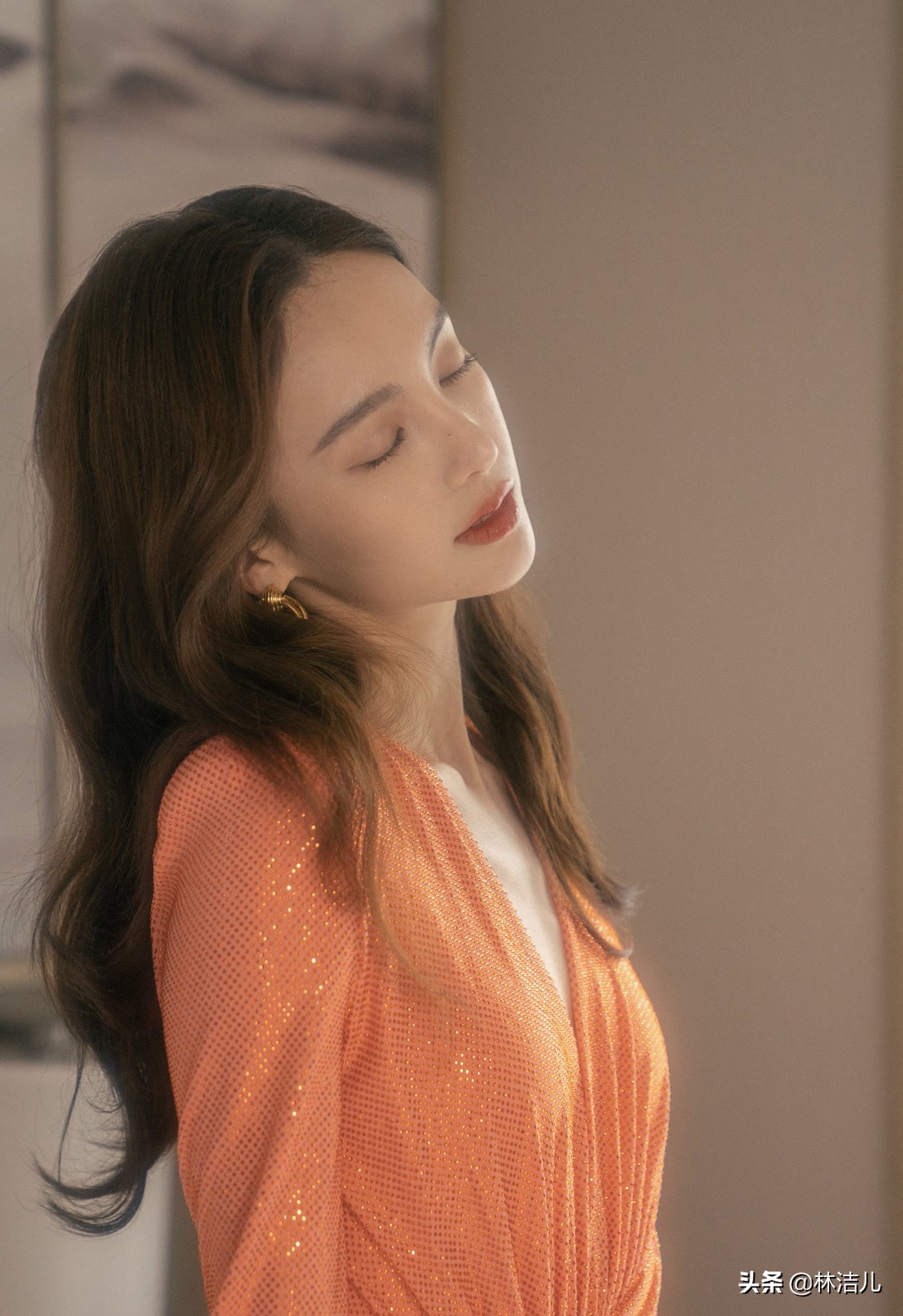 杨幂金晨熠熠生辉,金晨杨幂黑白冷感大片