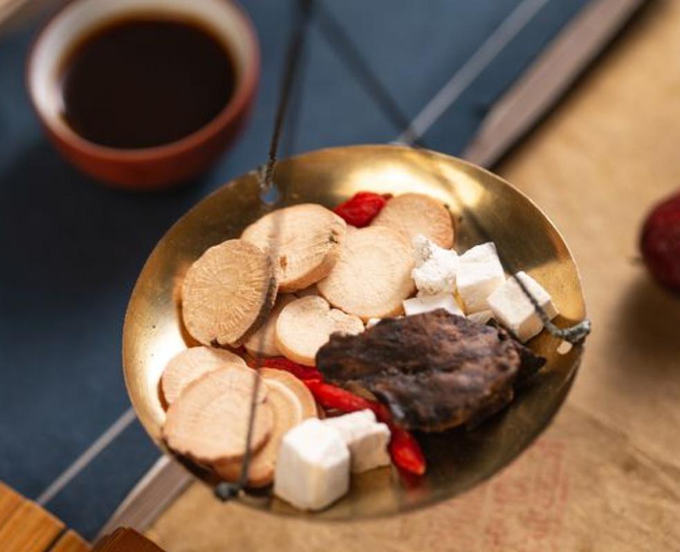 儿童因脾虚引起肥胖吃什么药,儿童肥胖调理脾胃的中成药