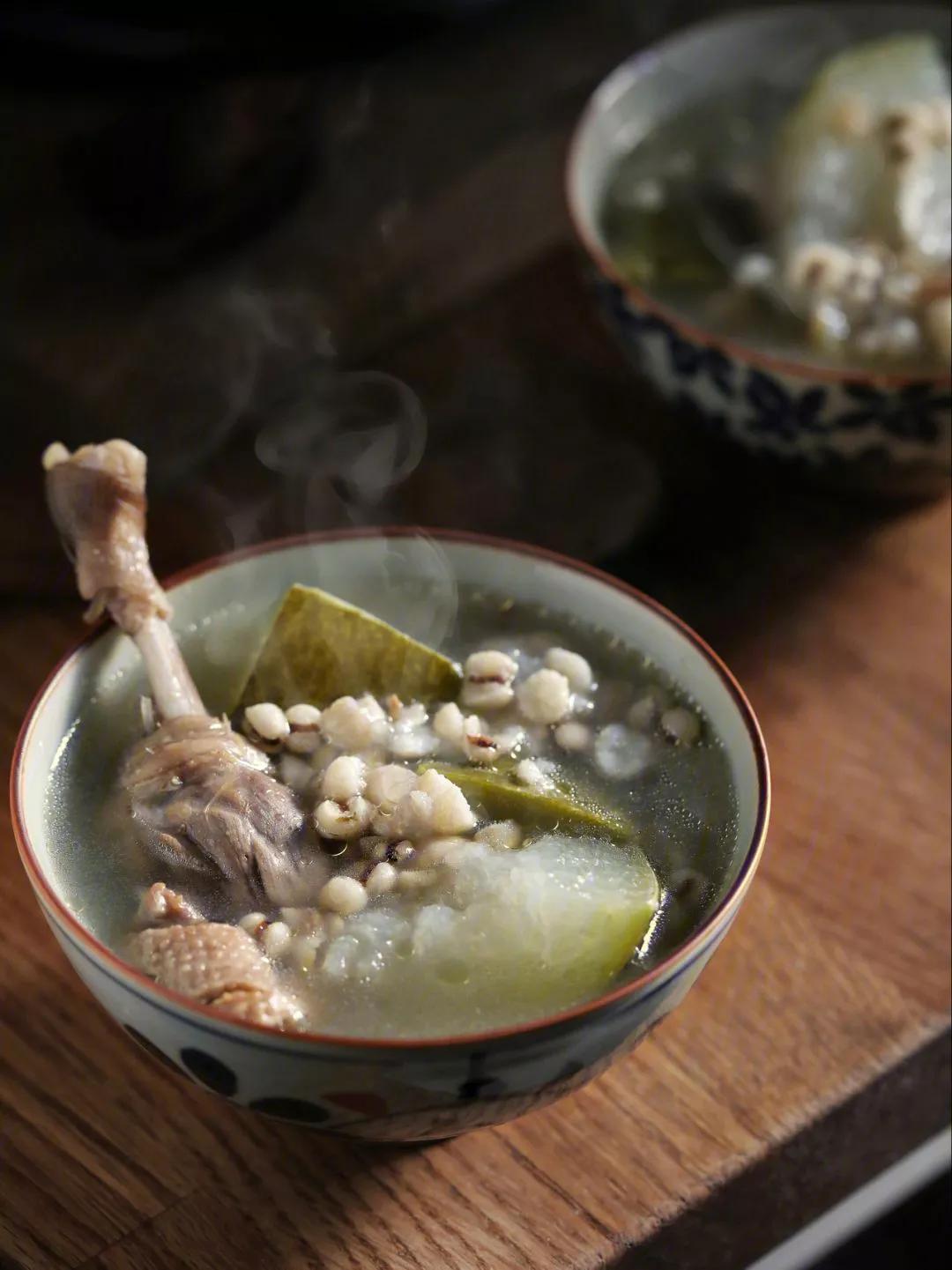 夏天冬瓜煲鸭汤的做法,适合夏天喝的冬瓜素汤