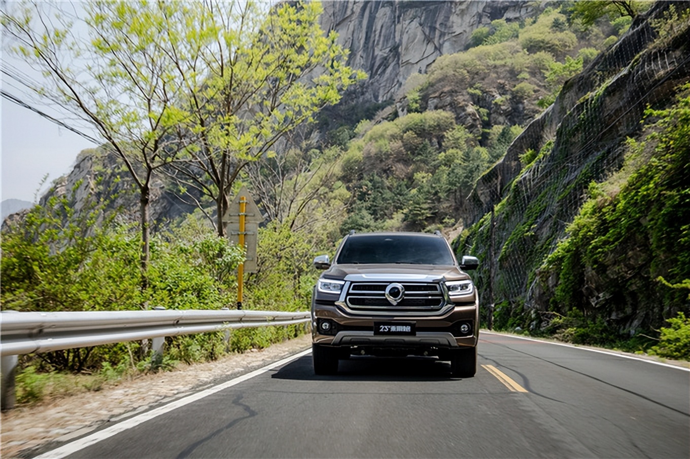 23款长城皮卡乘用炮最高配,2023款长城炮乘用版四驱性能测试