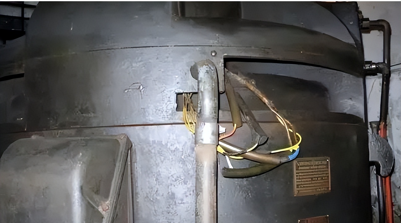 06年贵州两台美式发电机,贵州一洞穴发现两台美国发电机