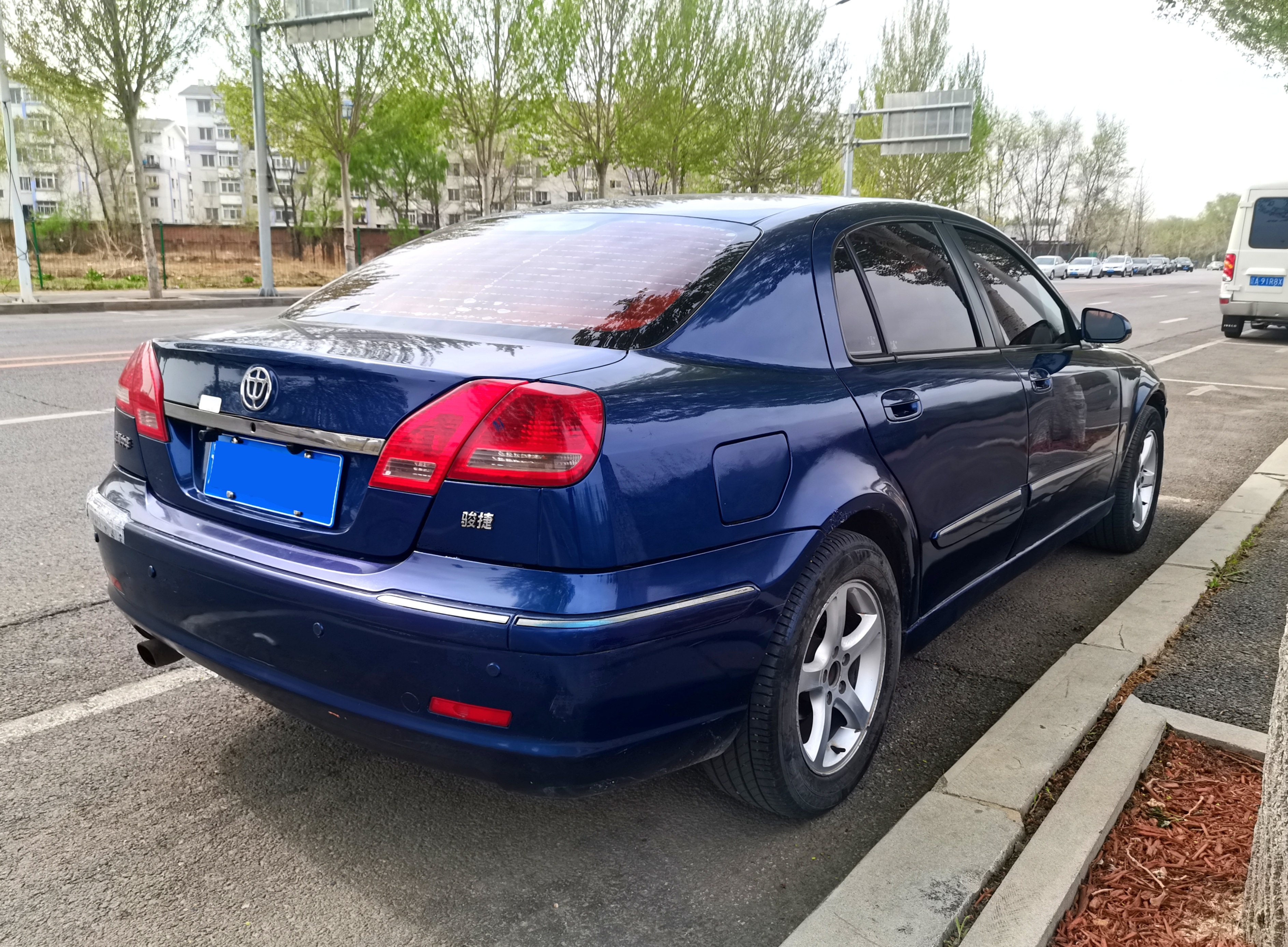 华晨中华骏捷2011款1.8,华晨中华骏捷2000款多少钱