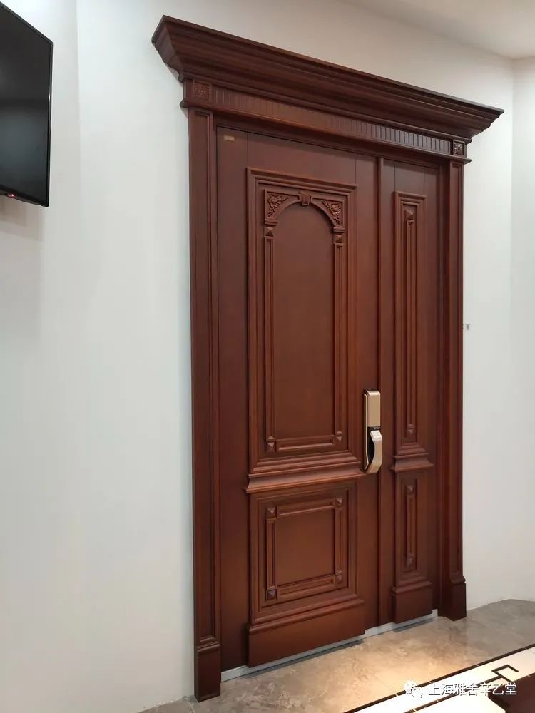 上海雅舍家居馆,如何选择性价比高的木门