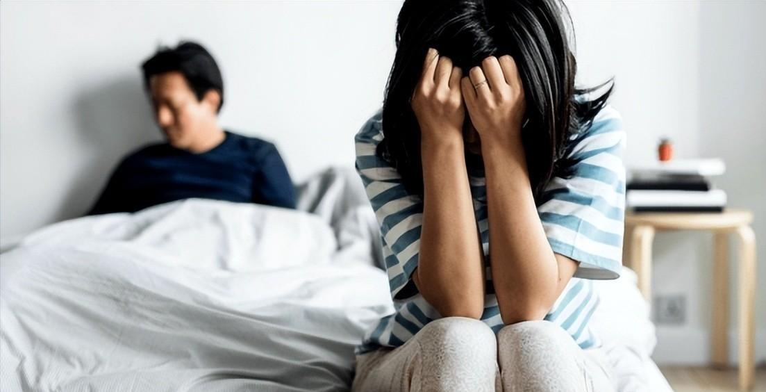 闈掑矝濂虫暀甯堝嚭杞ㄨ鍙戠幇鍚庣画,濂虫暀甯堝嚭杞ㄨ涓堝か瀹炲悕涓炬姤