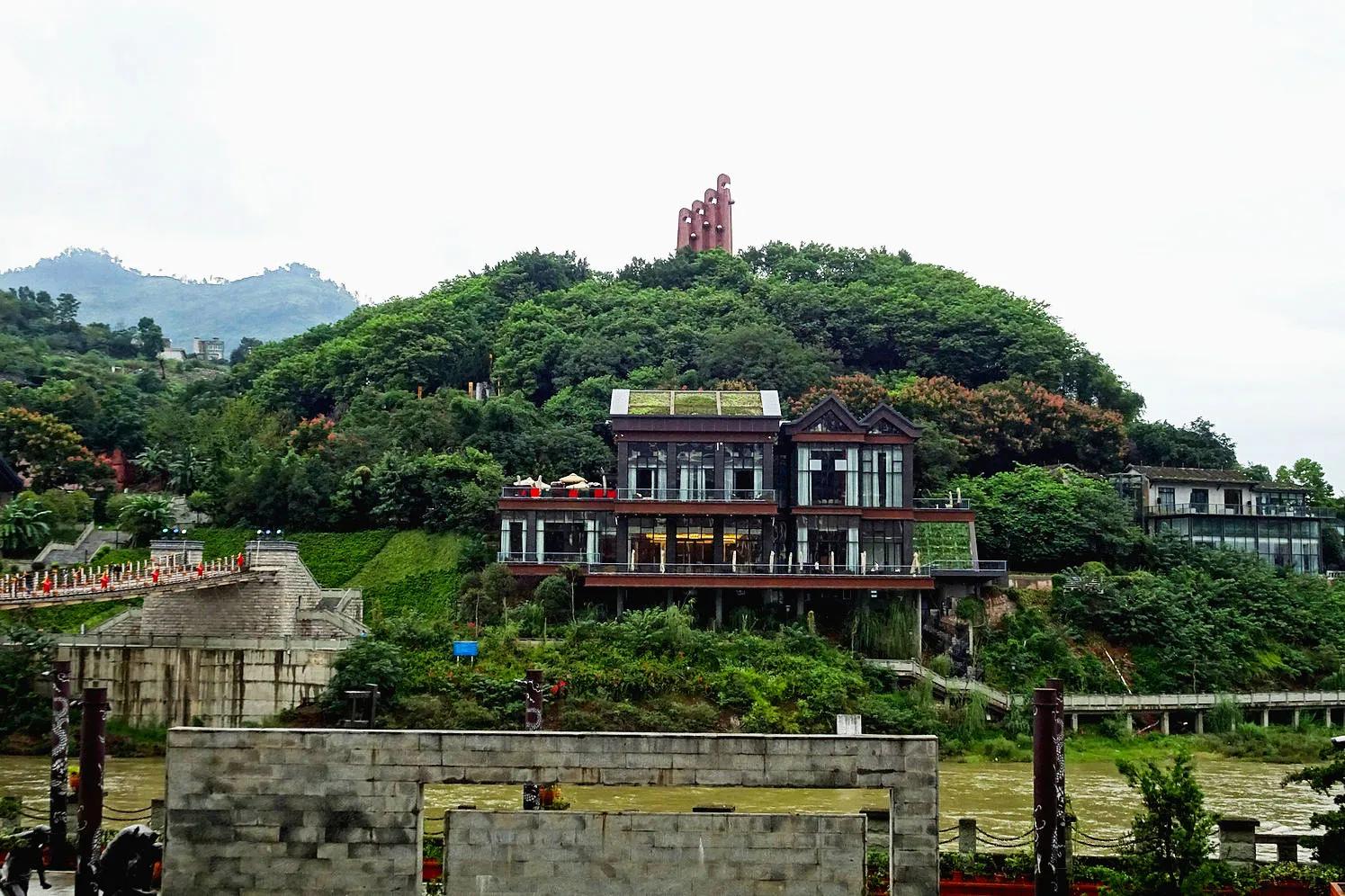 带孙女去贵阳玩,带着孙女自驾全国游
