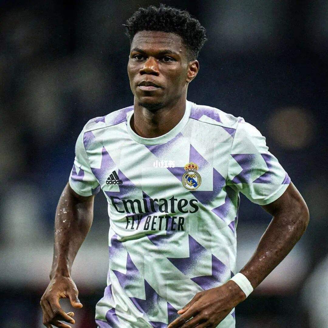 都是哪些足球明星的外号,所有足球球星英文名字