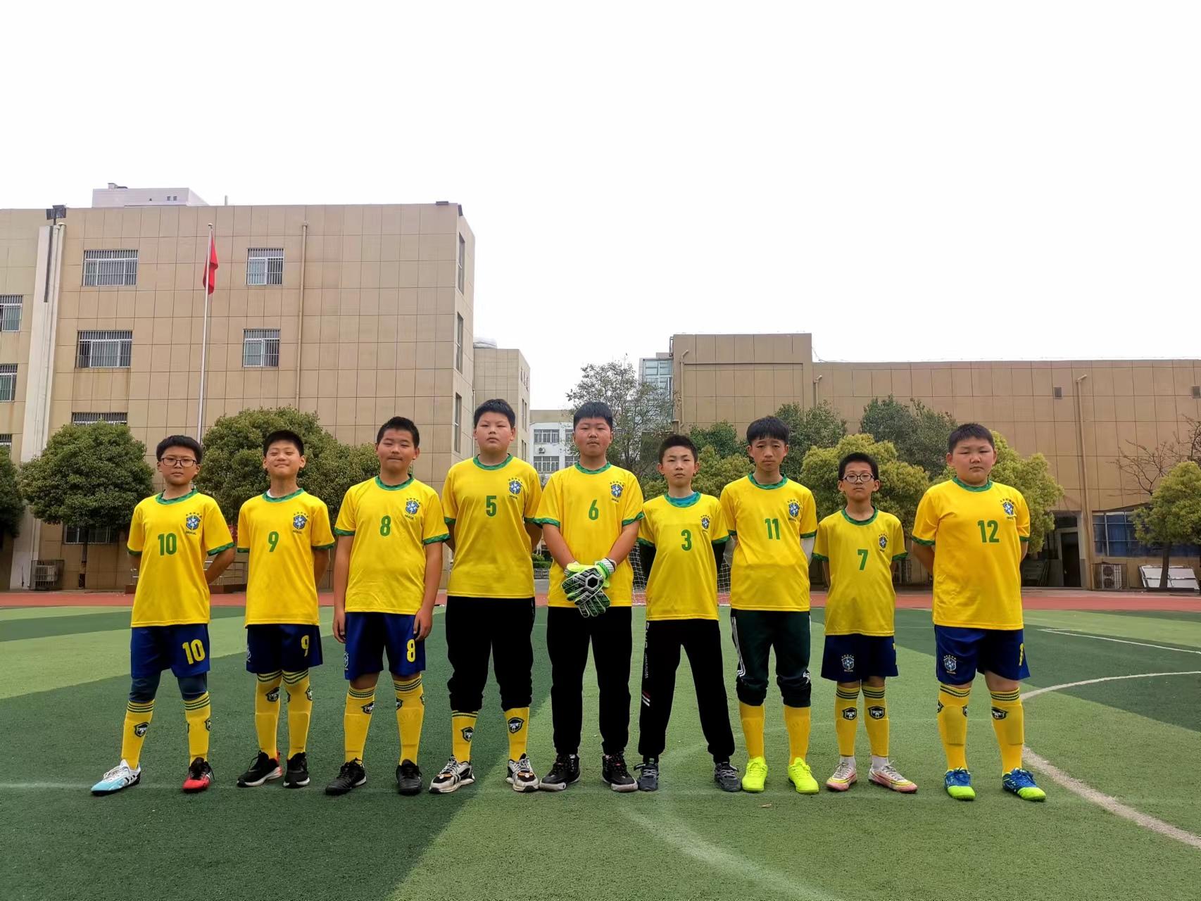 江苏省泗洪县人民路小学足球比赛,旗长杯足球比赛实验小学