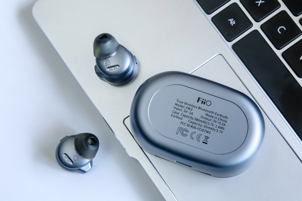 飞傲fw3有降噪吗,飞傲fw3和漫步者nbpro对比测评