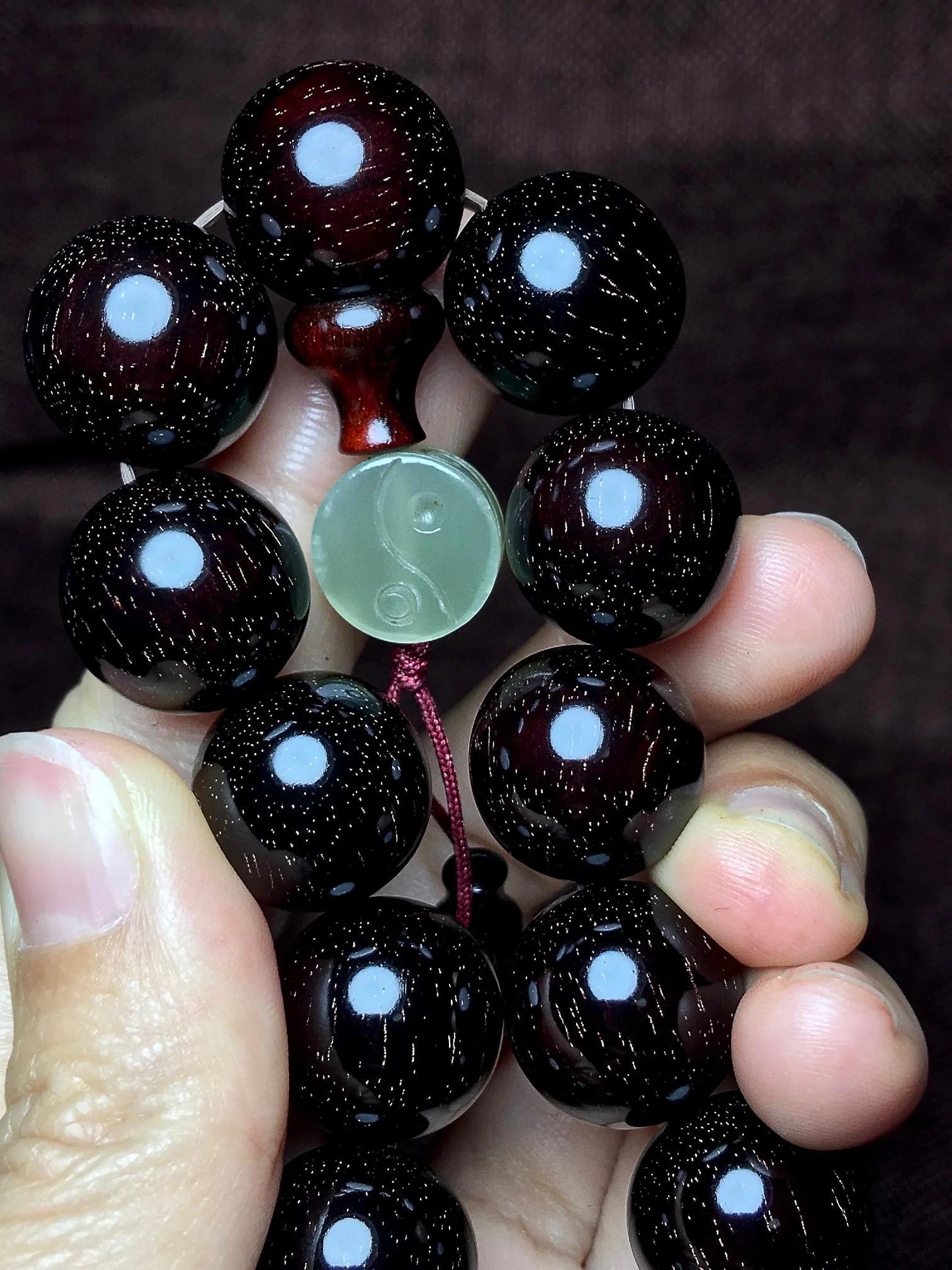 印度小叶紫檀手串正确的盘玩方法,抖音印度小叶紫檀手串是真的吗