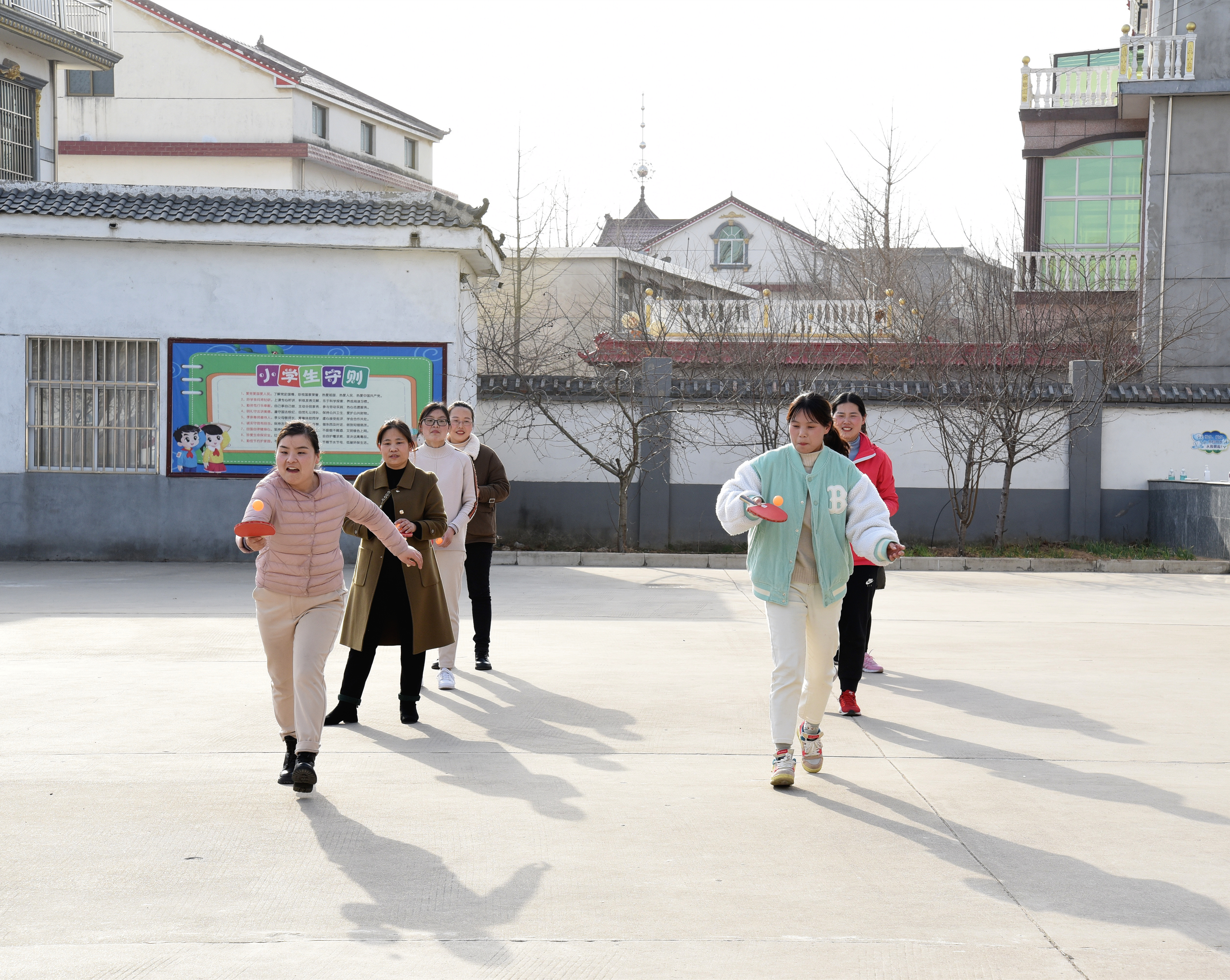 城关小学三八妇女节,三八妇女节快乐幸福