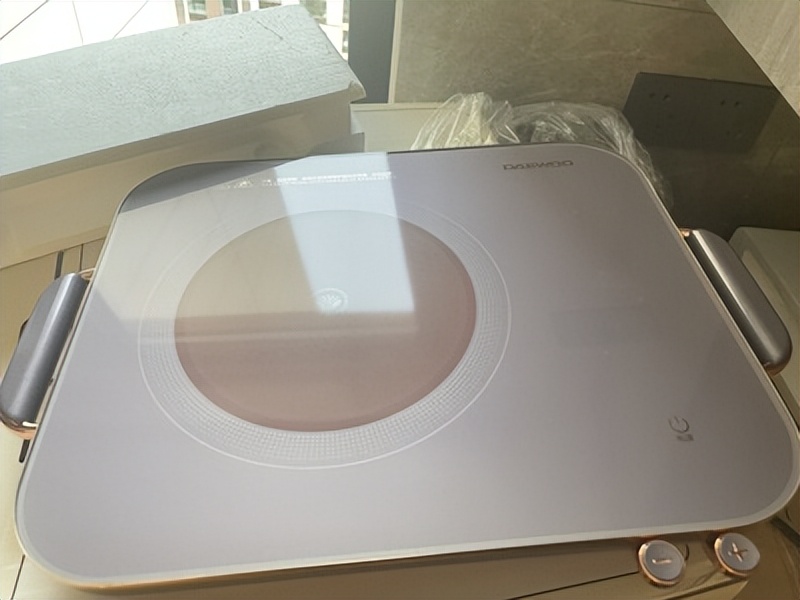 用了两年的苏泊尔电磁炉,电陶炉和电磁炉比较实用