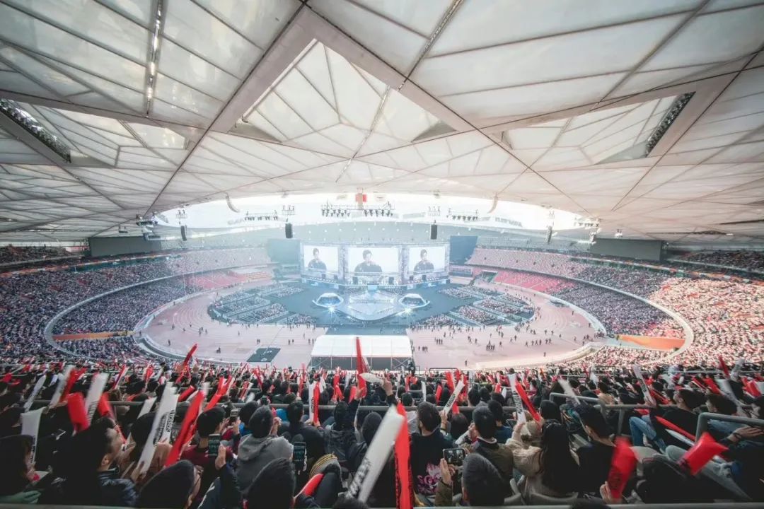 lpl看足球,英超联盟lpl