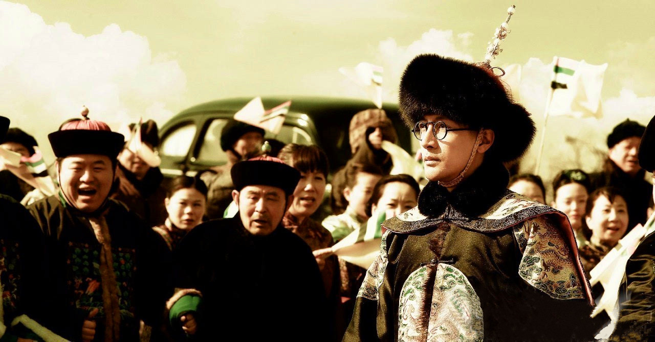 末代皇后婉容死后被扔在臭水沟边,末代皇后私生女