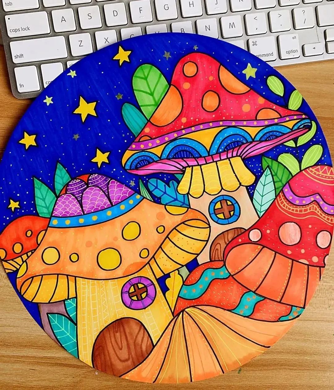 老房子细致的儿童画,十分细致的儿童画