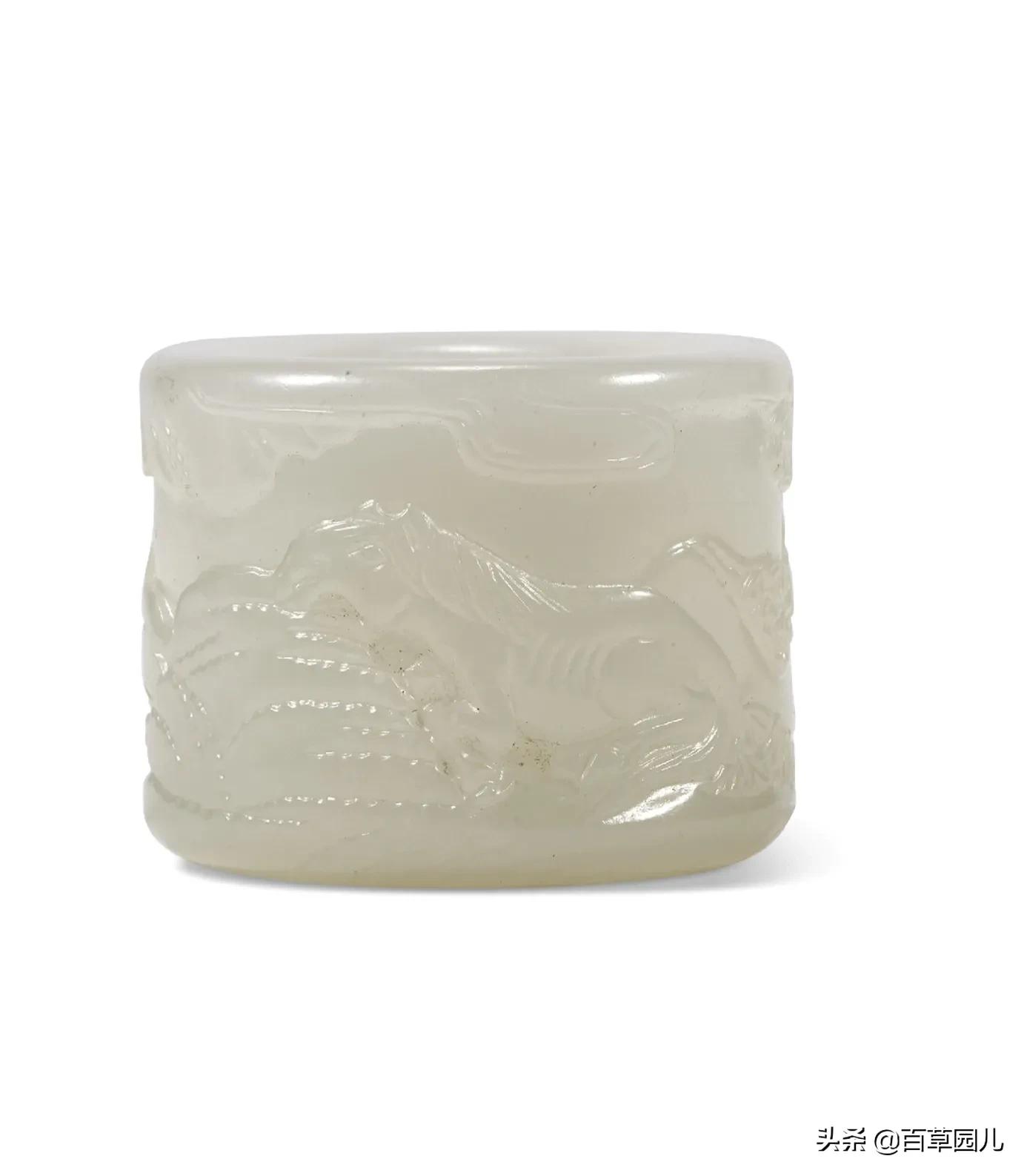 一只白玉蟹5万！一只骆驼1.6万！香港玉器小件儿最新成交