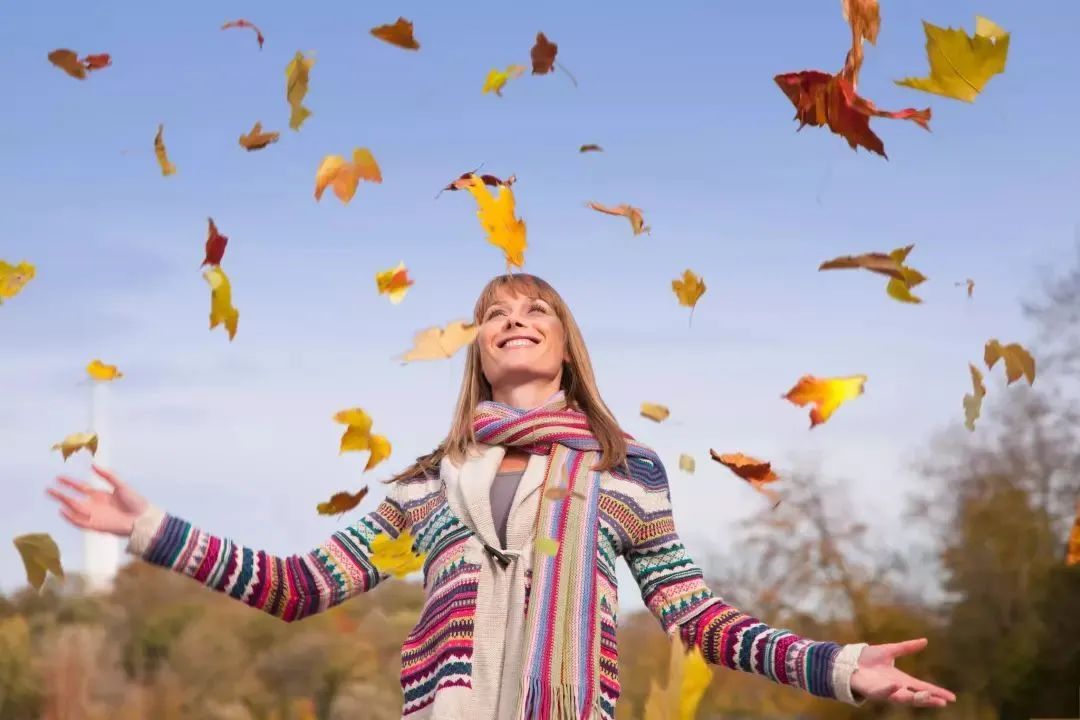 立秋养肺润燥,京城提醒立秋养肺润燥为先
