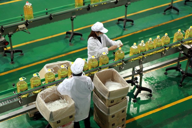 为什么我们的油价比国外贵,为什么食用油这段时间价格不稳定