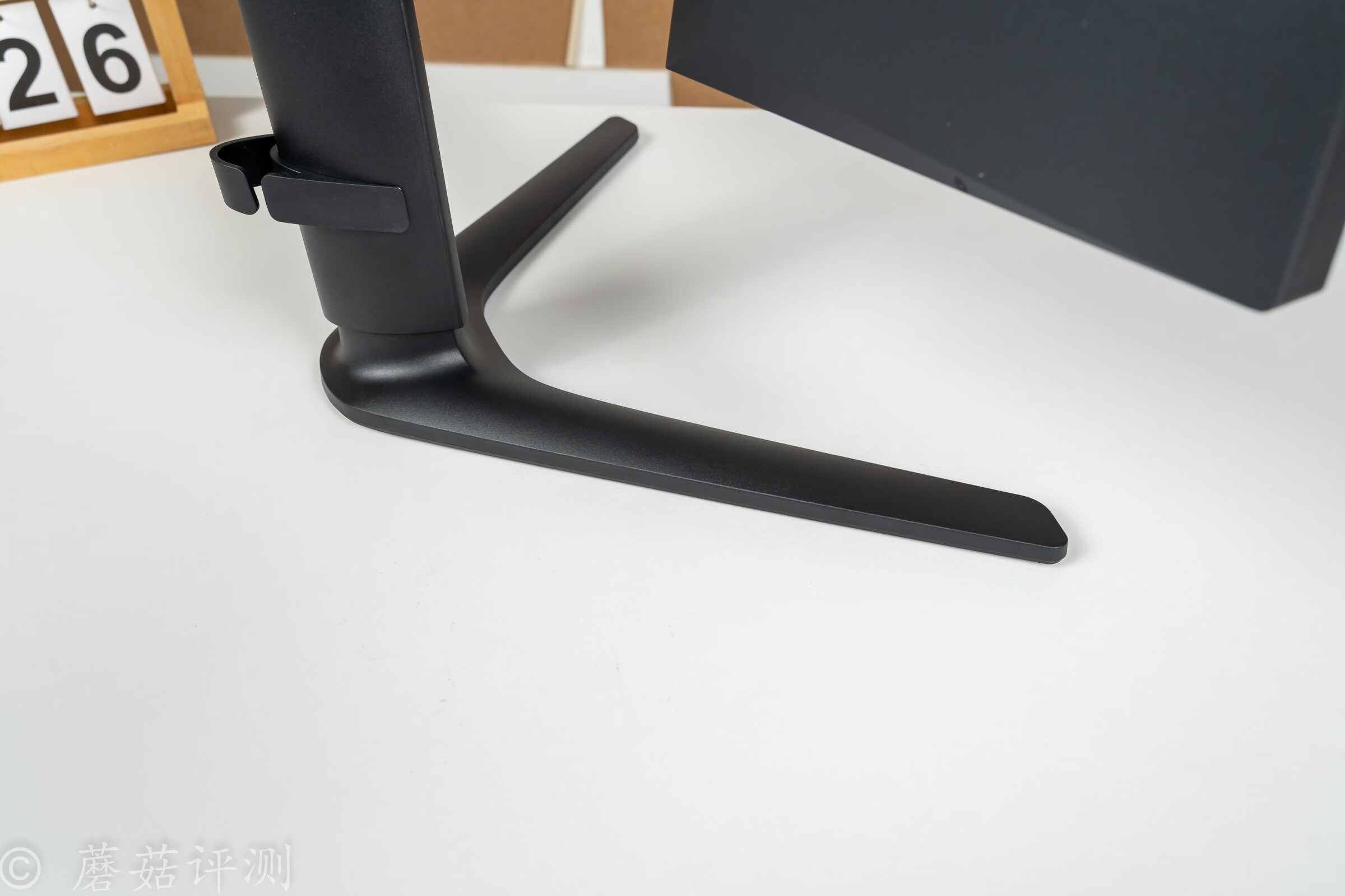 蚂蚁电竞4k144hz显示器评测,蚂蚁电竞32寸200hz显示器评测