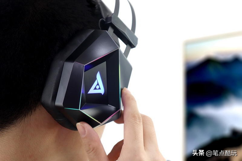 什么游戏头戴式耳机最有性价比,2022打游戏性价比高的手机