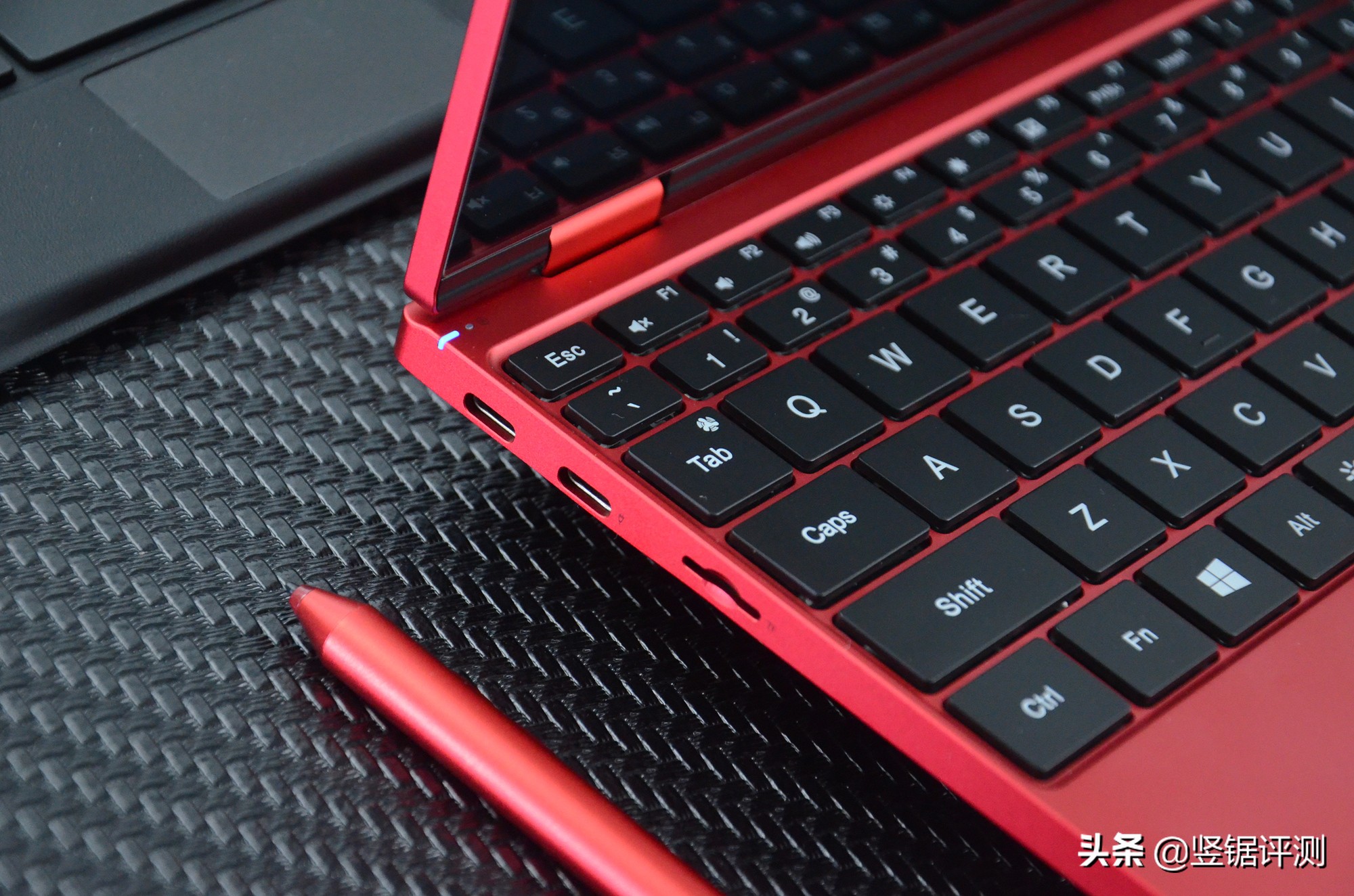 壹号本10.1英寸笔记本测评,和壹号本4代一样的笔记本