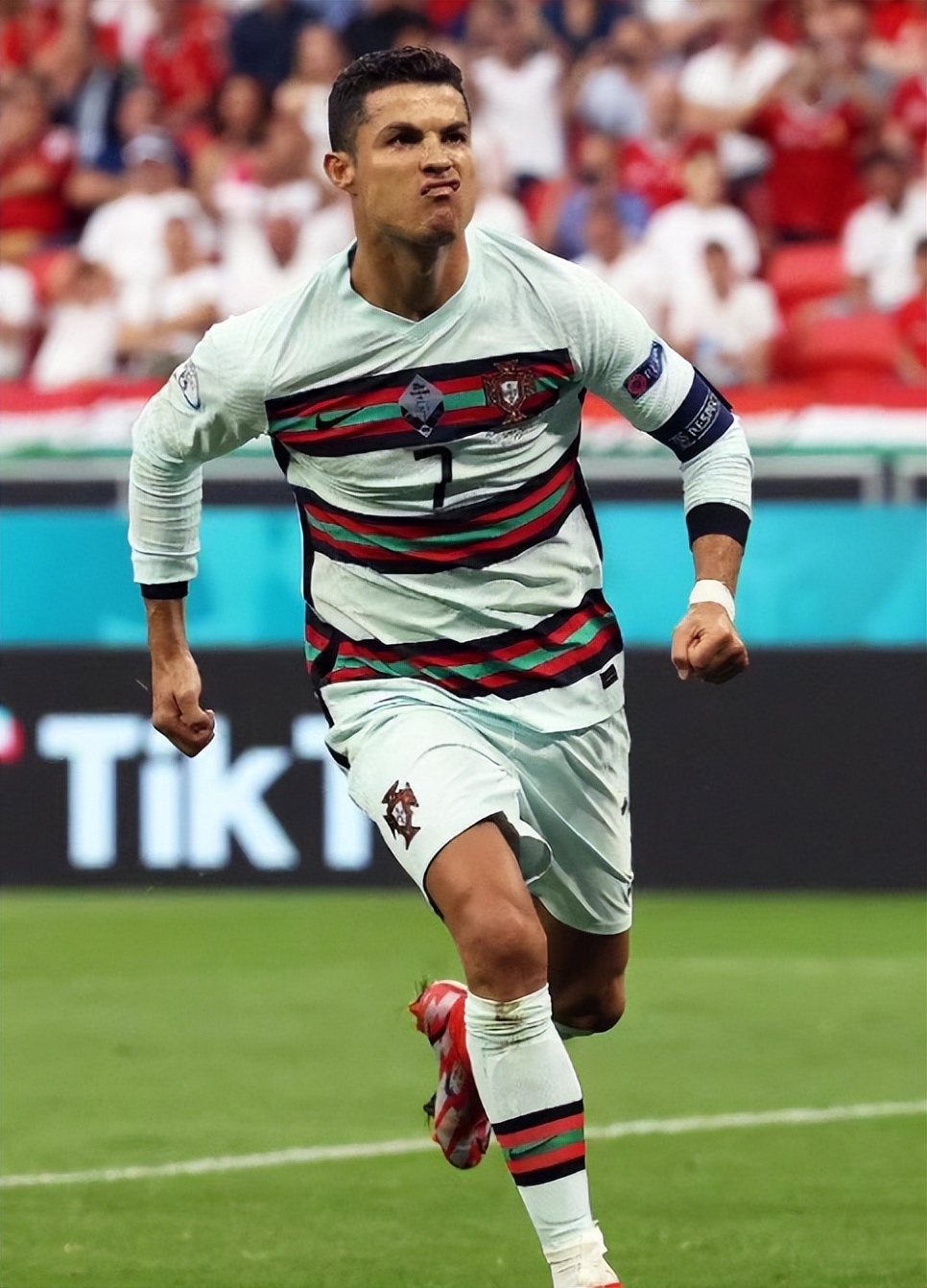 回顾c罗五次世界杯之旅视频,c罗的第五次世界杯之旅总结