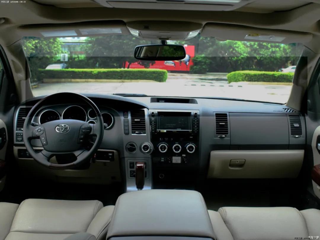 丰田红杉vs兰德酷路泽价格,丰田红杉二手车v6