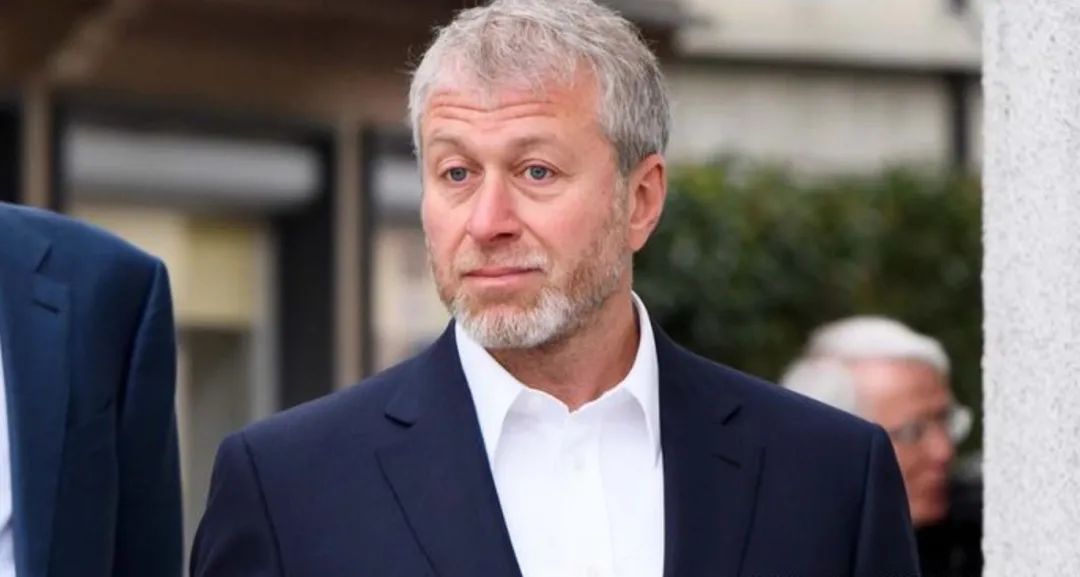 花5亿元买私人飞机,花五亿买车