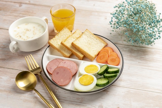 淡化眼纹黑眼圈的小妙招,缓解眼纹的眼霜