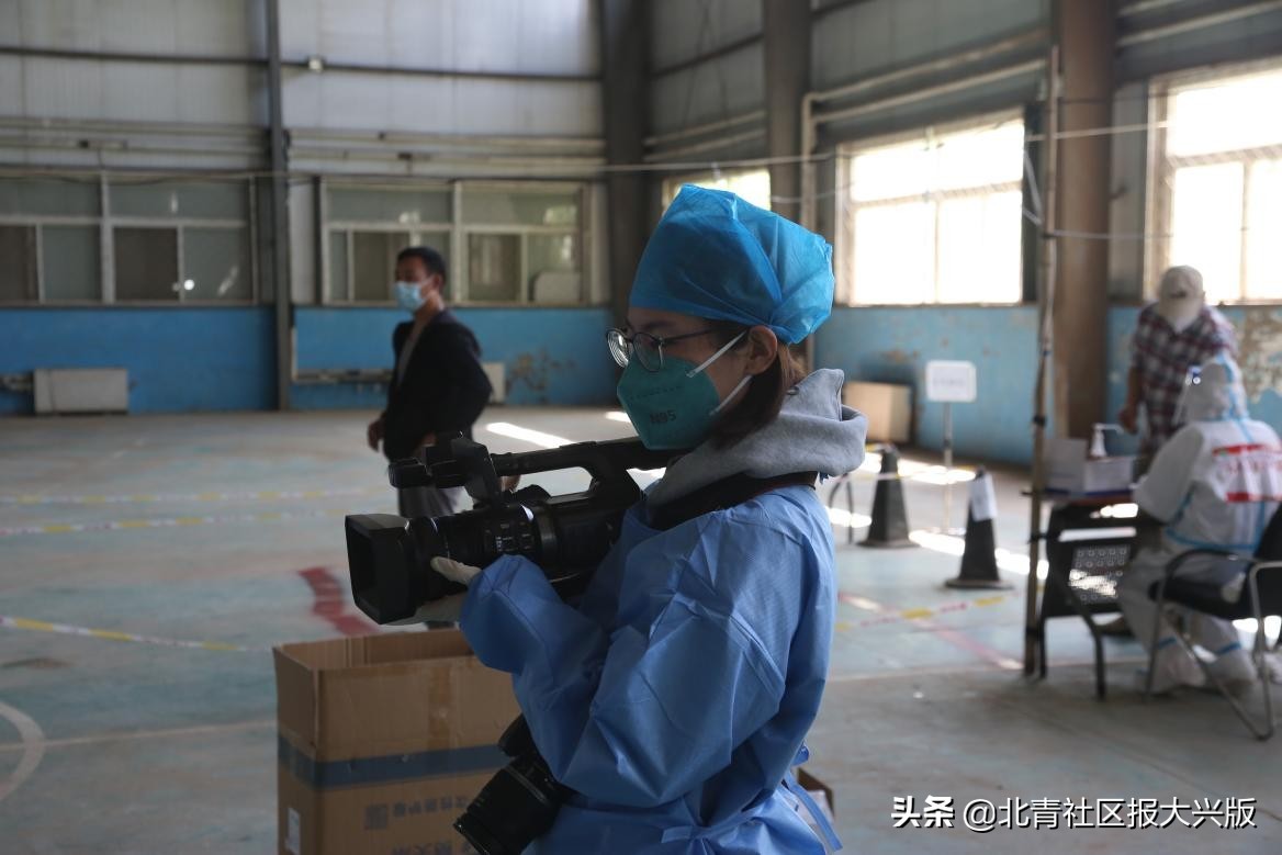 小身板蕴藏大能量图片,小小身板隐藏着巨大能量